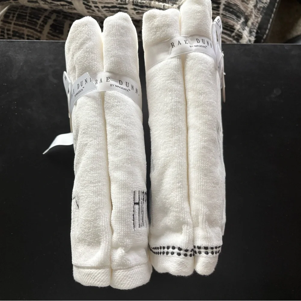 Rae Dunn Hand Towels